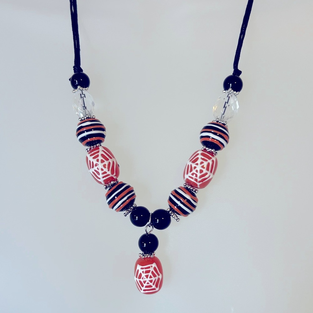 Halloween bead necklace - Picture 3 of 5